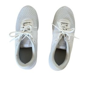 Size 9 wide Nike Revolution 4 White sneakers